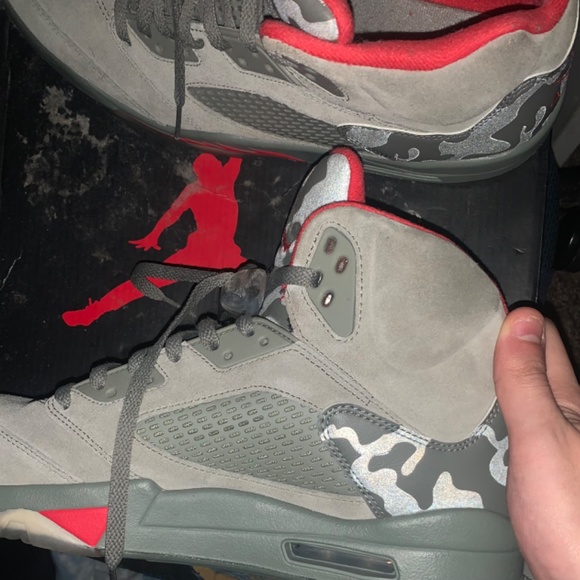 Jordan 5 University Red Dark Stucco main image 6